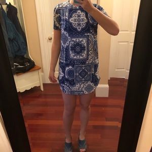 Patterned mini dress size 4